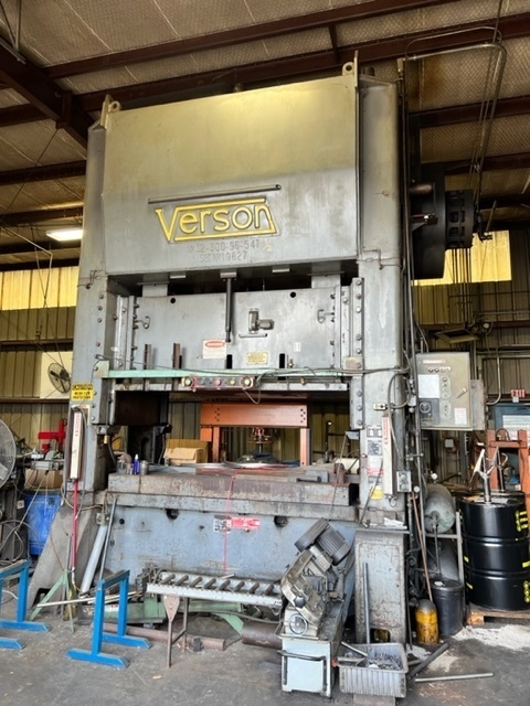 VERSON S2-300-96-54T Straight Side Presses | Tight Tolerance Machinery
